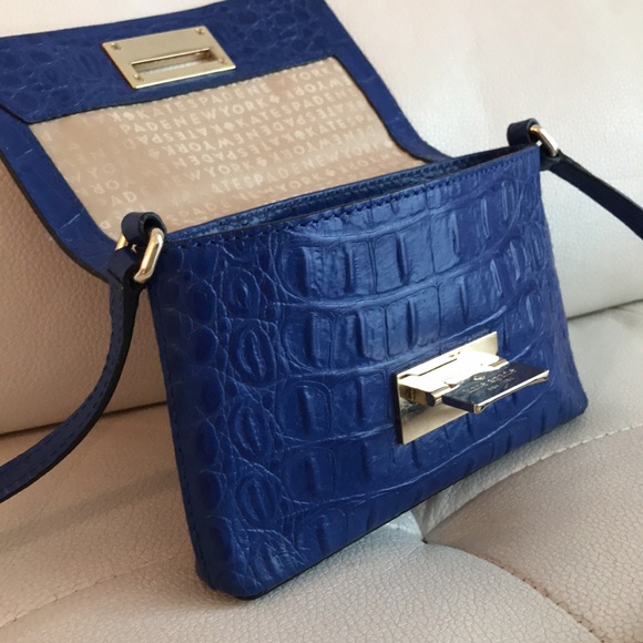 Kate Spade Royal Blue Croc Embossed Crossbody - EUC - Picture 3 of 10